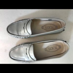 Tods loafers